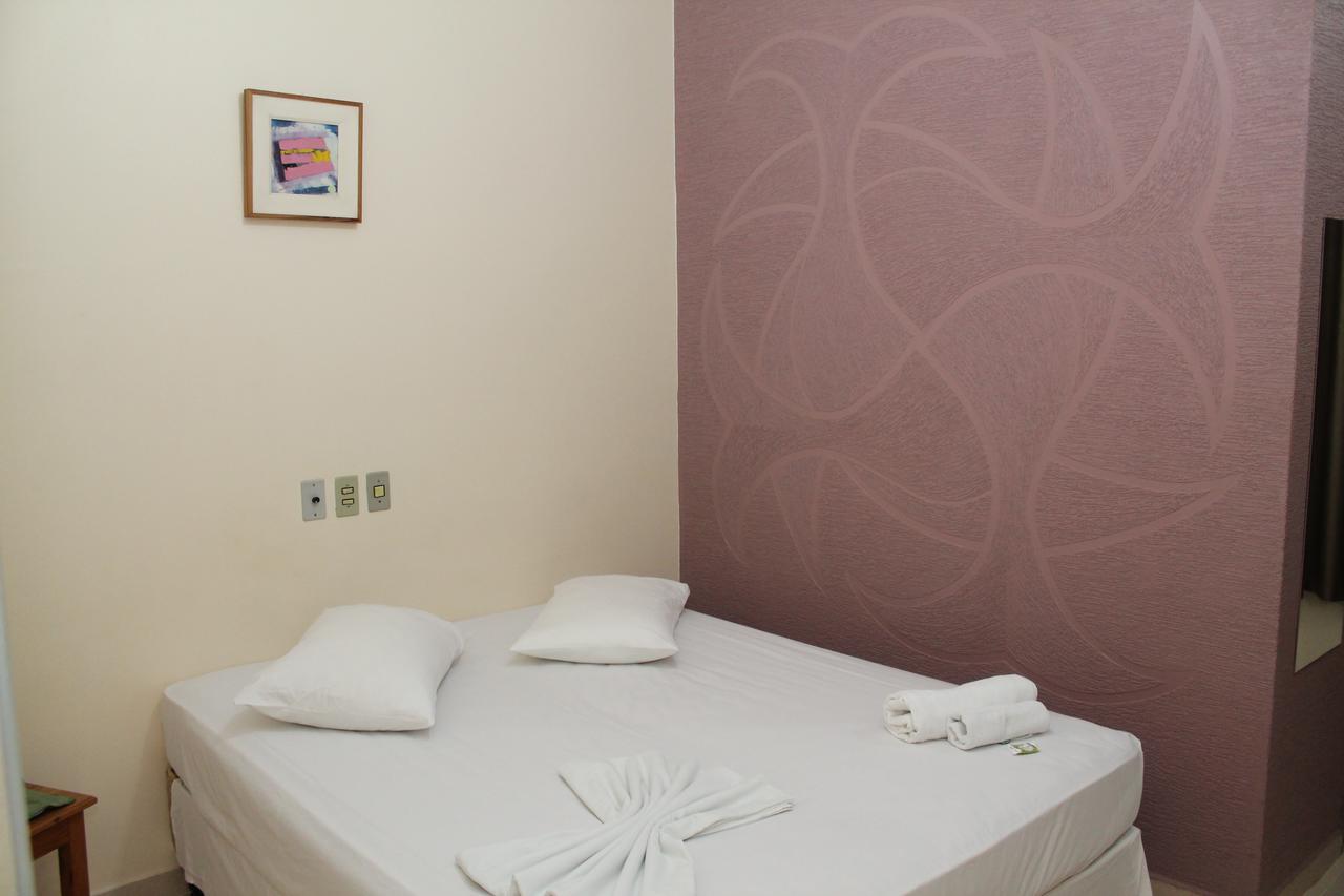 Emburi Hotel Piratininga (Sao Paulo)