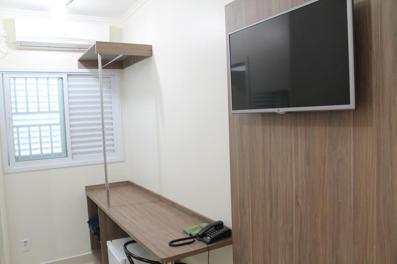 Hotel Emburi Piratininga (Sao Paulo)